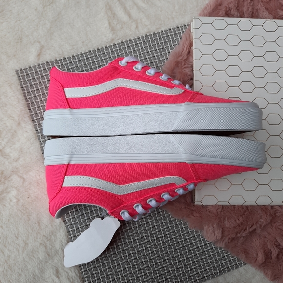 Vans Ward Neon Old Skool Lace Up Sneaker Fall - Picture 4 of 10